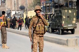 ۹ مأمور پلیس در حمله در شمال غربی پاکستان کشته شدند