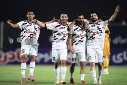 حسرت راهیابی «آریو» به لیگ برتر فوتبال در دل تماشاگران اسلامشهری