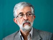 حداد عادل: آیت‌الله «مجتبی خامنه‌ای» هیچ فعالیت اقتصادی نداشت و مانند سایر طلبه‌ها شهریه می‌گرفت