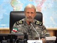 فرمانده کل ارتش: نیروهای مسلح با اقتدار و شجاعت در برابر دشمنان ایستاده‌اند