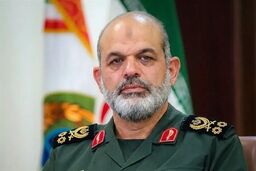 تأکید سردار وحیدی بر ایستادگی و عدم هراس ملت ایران از جنگ