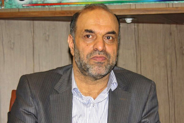 ایرج ندیمی نماینده ادوار مجلس: مردم برای سرمایه‏‌گذاری نیاز به اعتماد دارند