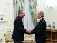  پاکستان: وزیر کشور ما، پیام مهمی را از سوی نخست‌وزیر و فرمانده ارتش به رهبری ایران منتقل کرده است