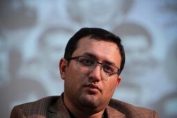 واکنش مشاور قالیباف به انتقاد از مذاکرات: هرکسی میگوید که متن نهایی توافق را دیده، خلاف می‌گوید/ حق ندارید تفسیرهایی ارائه دهید که از درستی انها اطمینان ندارید/ بیانیه‌ای که منتقدش بودند، برایشان مبنا شده است