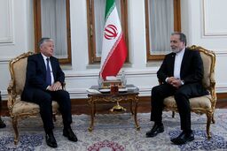 دیدار معاون وزیر خارجه ازبکستان با عراقچی