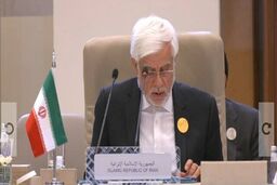 تسلیت محمدرضا عارف به احمدی‌نژاد در پی درگذشت خواهرش
