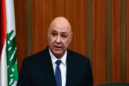 رئیس‌جمهور لبنان به واشنگتن سفر می‌کند