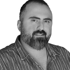 احمد عصاری