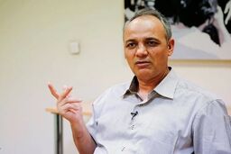 زیدآبادی: ترویج استالینیسم جدید! 