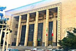 ویژگی‌های بهترین وکیل پایه یک دادگستری تهران