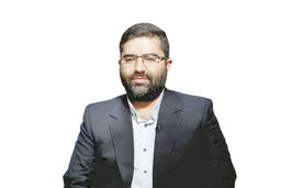معاون حاشیه ساز/ماجرا‌های اسماعیل سقاب اصفهانی از شکاف در دولت تا زیر سوال رفتن مدرک
