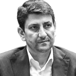 ستار هاشمی