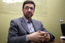  عضو کمیسیون امنیت ملی: آمریکایی‌ها برای مذاکره مدام پیام می‌فرستند