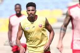 مدافع پرسپولیس راهی تیم بحرینی شد