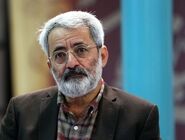 سلیمی‌نمین: تندروها می‌خواهند خود را «کاتولیک‌تر از پاپ» نشان دهند