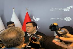 مدیرعامل بانک ملت در مراسم رونمایی از 