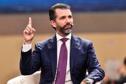 آتلانتیک: پسر ترامپ مخالف جنگ با ایران است