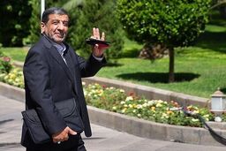 ضرغامی: مردم را اذیت نکنیم، آنها به قانون حجاب عمل نمی‌کنند