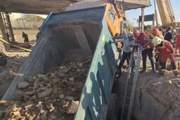 سقوط کامیون در بزرگراه لشکری

