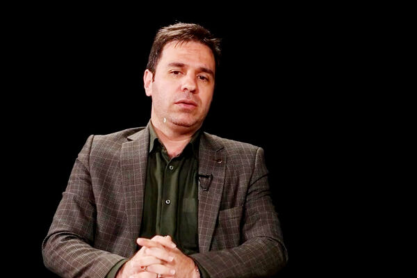 حسن حسن‌‏خانی کارشناس اقتصادی: منافع همه در ثبات بازار ارز است