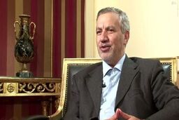 عطاءالله مهاجرانی: در شرایط جنگی باید هر اختلافی را فدای وحدت فرماندهی کرد