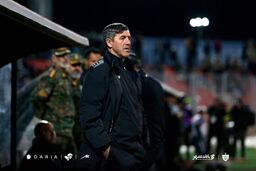 واکنش کریم باقری به شایعات جدایی از پرسپولیس: مشکلی برای ادامه همکاری ندارم


