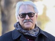 ایران همین جا است که ایستاده‌ایم