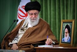 رهبر انقلاب از قهرمانان تیم ملی کشتی آزاد ایران تقدیر کردند
