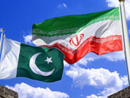 وزیر دفاع پاکستان: ترامپ درباره صلح و کمک به توقف جنگ‌ها ریاکار است
