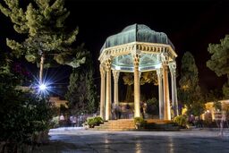 حافظ به تصحیح همۀ ما/به مناسبت بیستم مهرماه روز حافظ