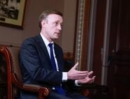 سالیوان: توافق ترامپ با ایران پیمان ورسای جدیدی که در آن آمریکا «غرامت» پرداخت می‌کند